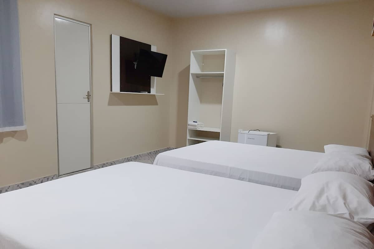 Standard Triple Room | Free WiFi