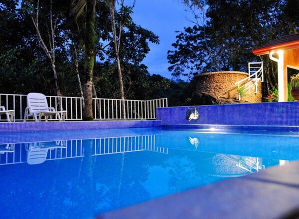 Piscina a l'aire lliure