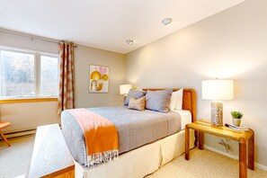 2 habitaciones, tabla de planchar con plancha, internet y ropa de cama 