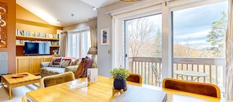 Ski-in/out condo steps from the lifts/village with fireplace & mountain views