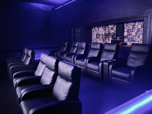 The Woods Suite #308 Free Arcade, Movie Theater, Patio Area, Playground and more