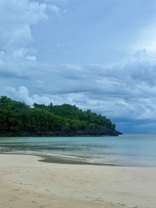 근처 해변, 백사장, 비치 타월