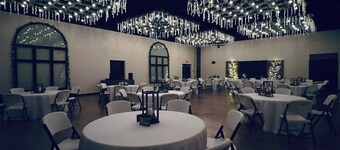 The Woods Suite #306 Free Arcade, Movie Theater, Patio Area, Playground and more