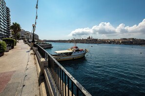 Marina - Accommodation of Sliema Valletta Ferry (Tas-Sliema)