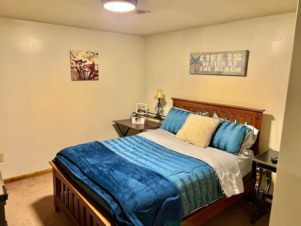 1 bedroom, desk, free WiFi, bed sheets