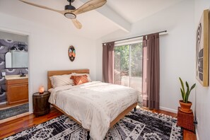 2 Schlafzimmer, Schreibtisch, Bügeleisen/Bügelbrett, kostenloses WLAN