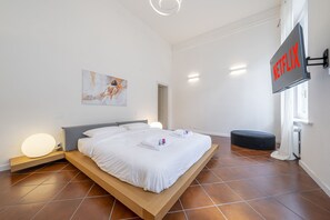 1 soverom, strykejern/-brett, wi-fi (inkludert) og sengetøy