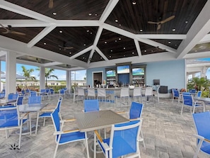 Outdoor dining - Ave Maria - Relax & Golf. Golf resort with great amenities and gorgeous views. (Ave Maria)
