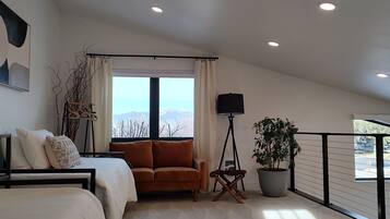 3 chambres, coffres-forts dans les chambres, fer et planche Ă repasser