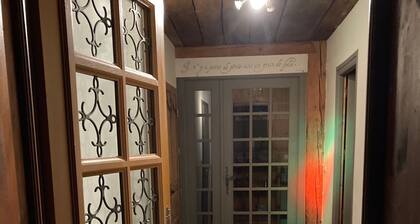 Chambre Avec SdB Dans Chalet