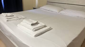 Standard-Doppel- oder -Zweibettzimmer | Kostenloses WLAN