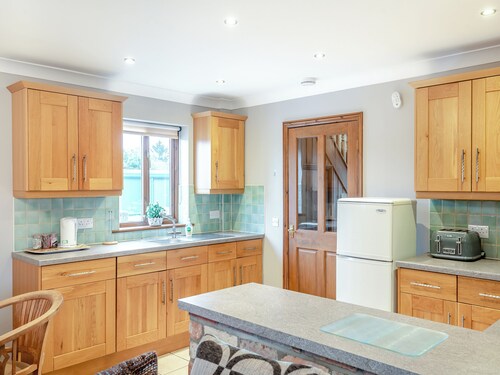 Walnut Cottage - UK45579