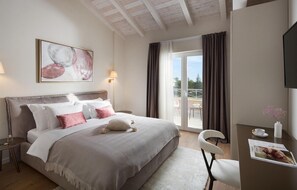 4 slaapkamers, een strijkplank/strijkijzer, reisbedje, gratis wifi