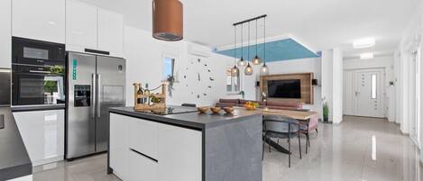 冰箱、烤箱、洗碗机、茶具/咖啡用具