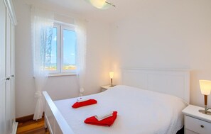 11 chambres, lit parapluie, Wi-Fi gratuit, draps fournis