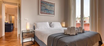 Top view luxury apartment Piazza del Popolo