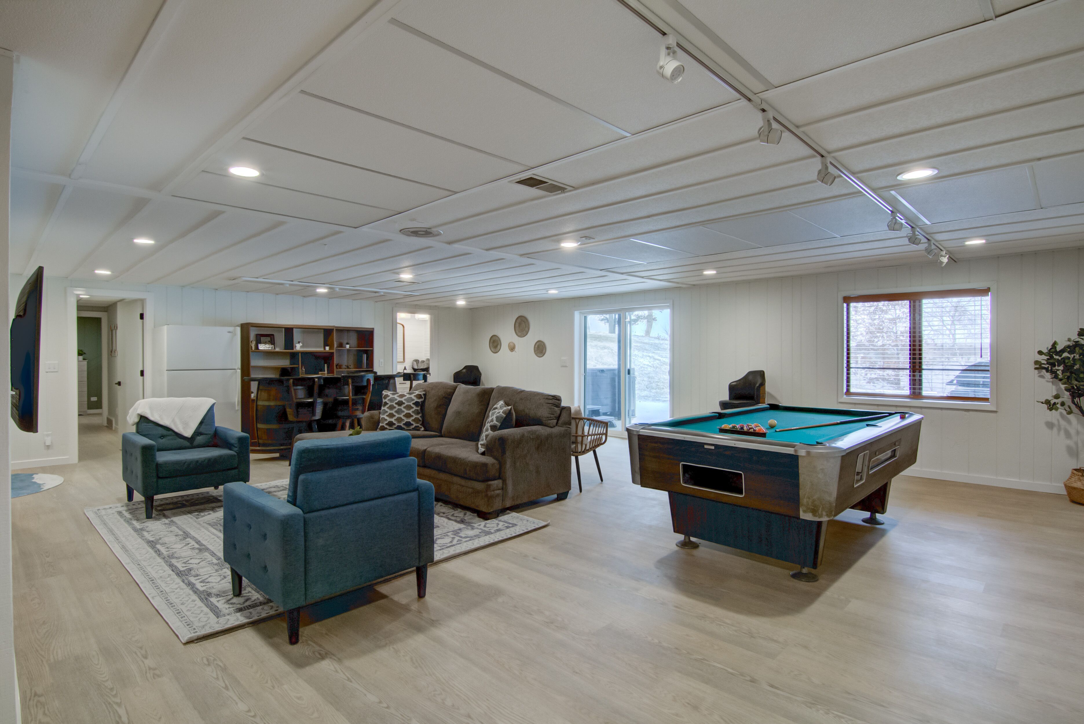 Game room/second living room 