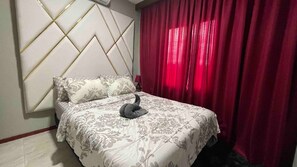 2 室のベッドルーム、WiFi、ベッドシーツ