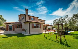 Children’s area - Amazing home in Salambati (Salambati)