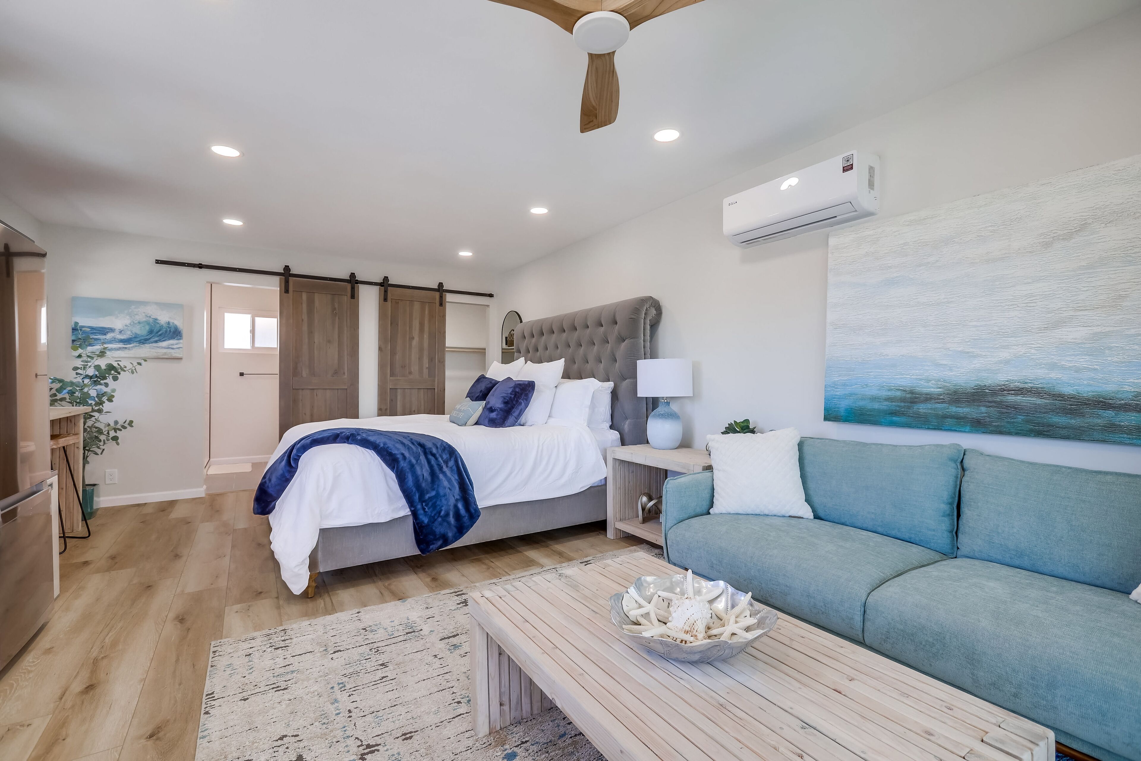 Coastal Sunset Studio - San Clemente, CA