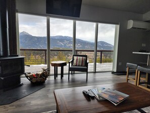 Interior - Wooly Bear Cabin, Mountain Haven in Big Sky (Big Sky)