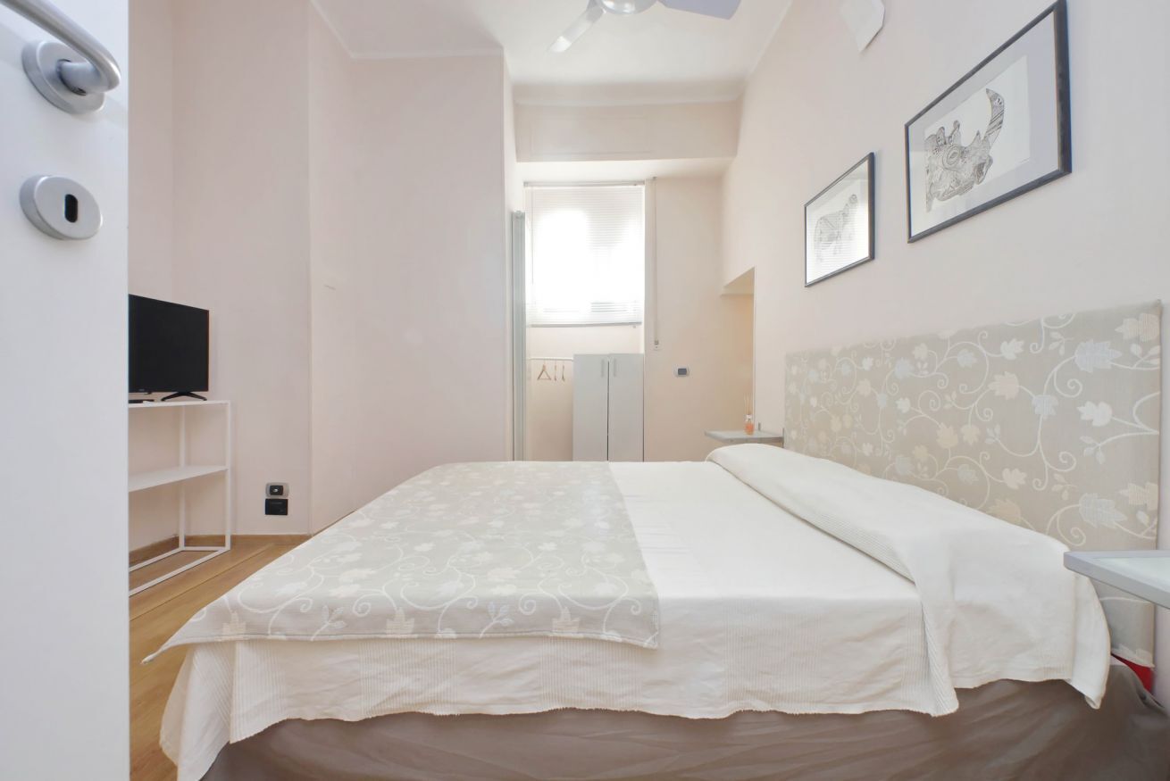 1 chambre, fer et planche à repasser, Wi-Fi, literie fournie