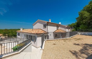 Property grounds - Cozy home in Labin - Rabac (Labin - Rabac)