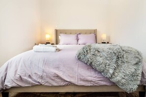 2 Schlafzimmer, Bügeleisen/Bügelbrett, kostenloses WLAN, Bettwäsche