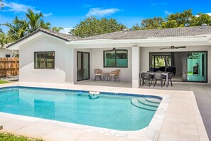 Outdoor pool - Monthly Stay: Spacious New home 4BD w/ a private pool & BBQ. 15 mins to beaches! (Hollywood)