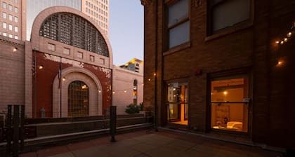 Creative luxury loft in the heart of Downtown Dallas!