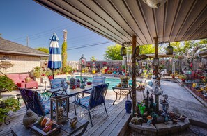 Outdoor dining - Spacious Bryan Vacation Rental w/ Pool & Patio! (Bryan)