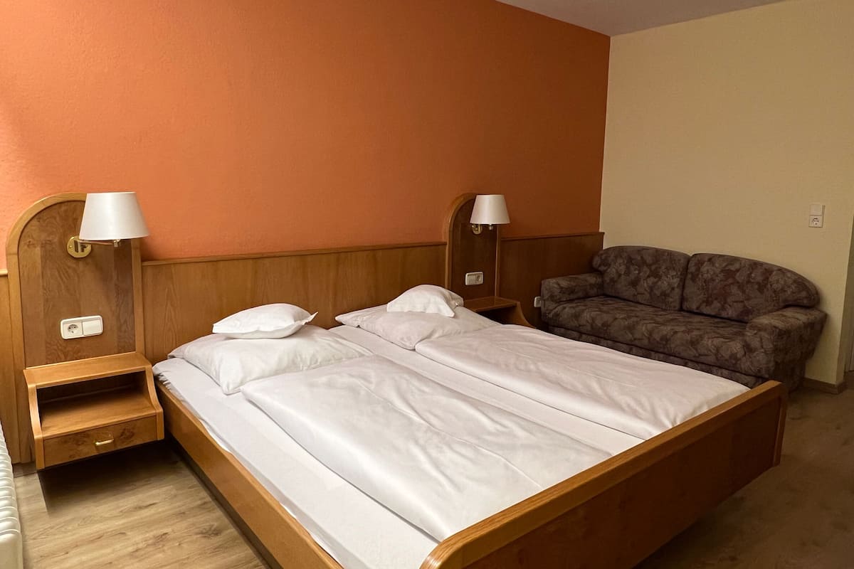Doppelzimmer | 1 bedroom, free WiFi