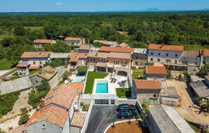 Exterior - Nice home in Svetvincenat (Svetvincenat)