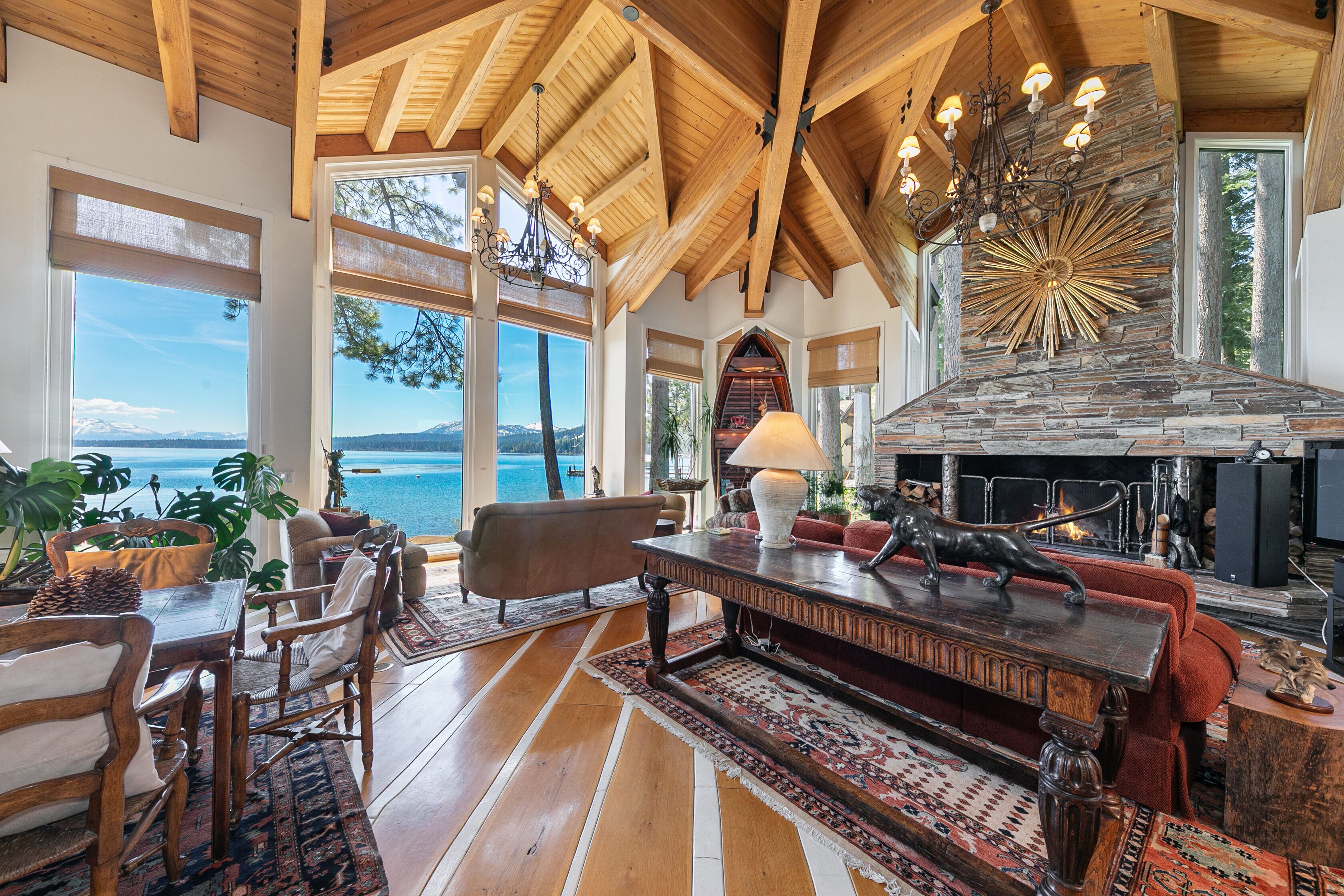 المنشأة من الداخل