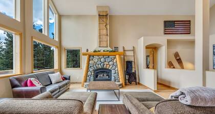 Chestnut Haus at Tahoe Donner By Tahoe Getaways - 4 BR w/ HOA Amenities