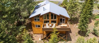 Chestnut Haus at Tahoe Donner By Tahoe Getaways - 4 BR w/ HOA Amenities