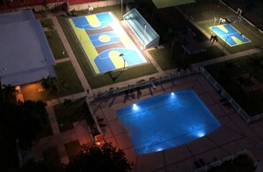 Utomhuspool