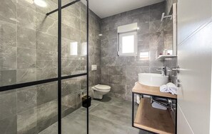 シャワー、ヘアドライヤー