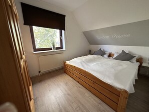 2 bedrooms, WiFi