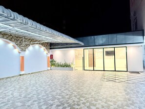 Free daily continental breakfast - Hotel SMIR (Huaquillas)