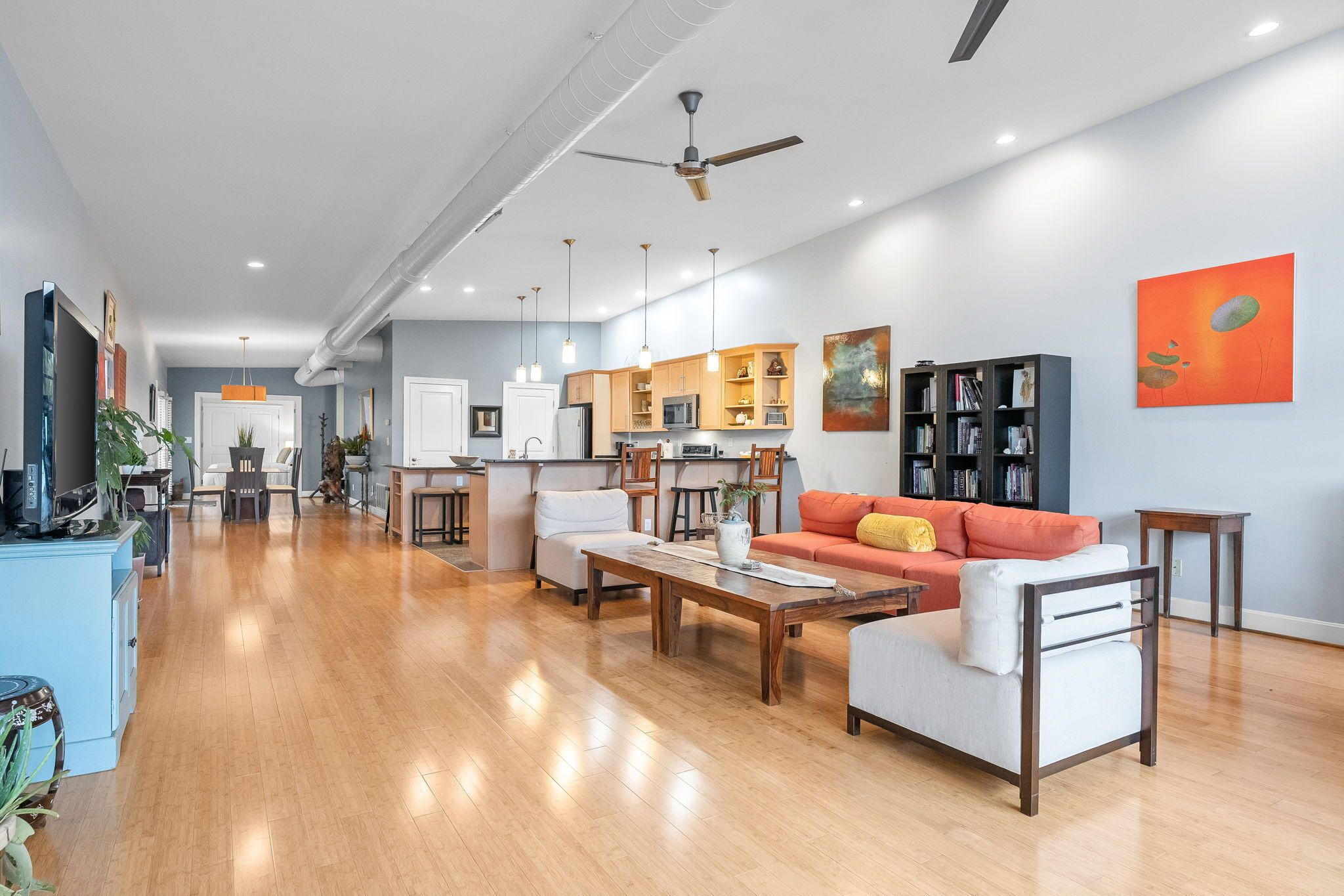 Smart TV, DVD player