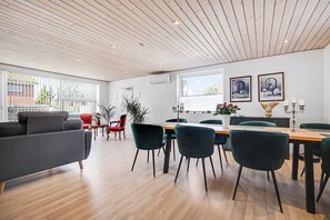 Interior - Cozy and spacious townhouse in Aars (Aars)