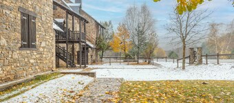 Appartement 'Apartamento La Mainera' avec vue sur les montagnes, terrasse partagée et Wi-Fi