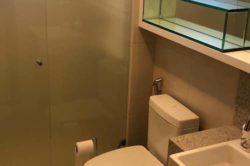 Deluxe Apartment | Bathroom