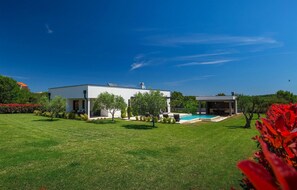Exterior - Gorgeous home in Medulin (Medulin)