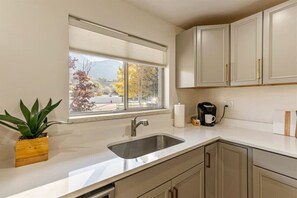 Fridge, microwave, oven, stovetop - Canyon View Cottage | Backyard | Free Massage* (Provo)