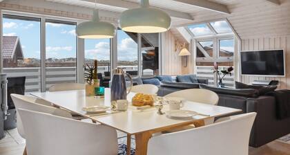 Amazing home in Hvide Sande with sauna