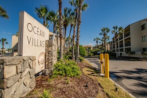 Property grounds - Beachfront Views from 2nd and 3rd Floor Balconies (St. Augustine Beach)