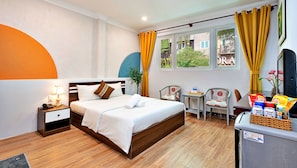 Deluxe Double Room | Hypo-allergenic bedding, memory foam beds, minibar - HANZ Cosmos Central Hotel (Ho Chi Minh City)