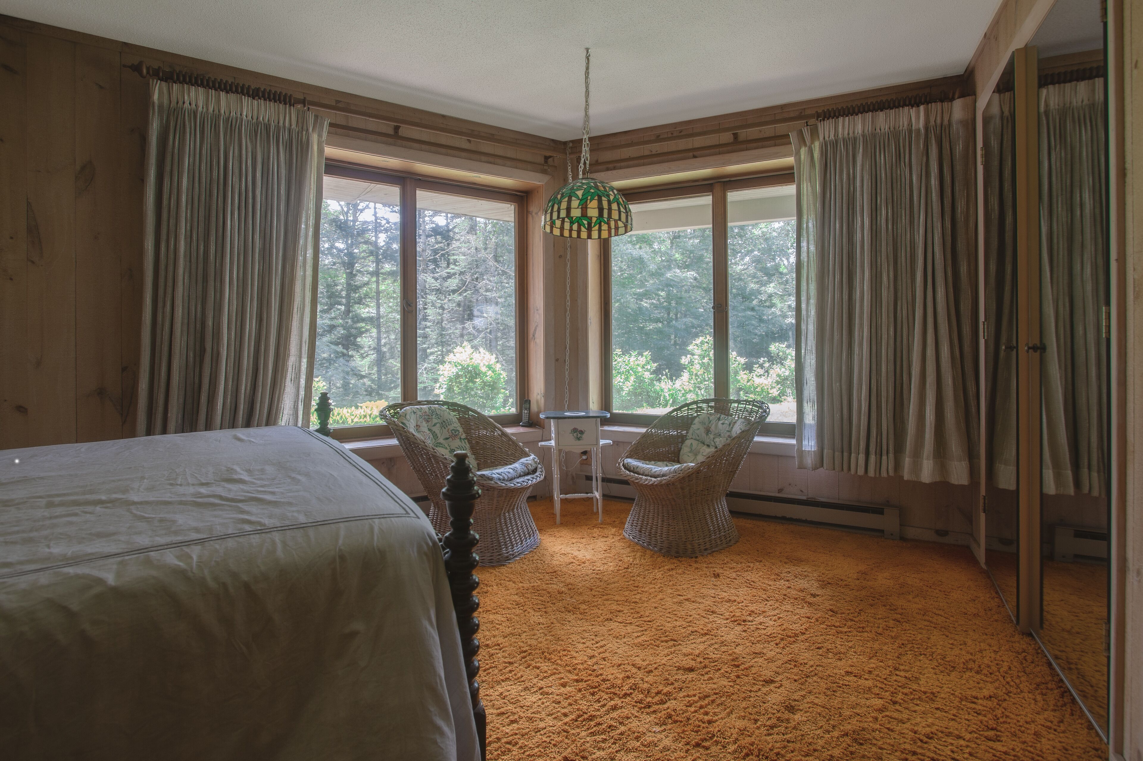 4 bedrooms, WiFi, bed sheets